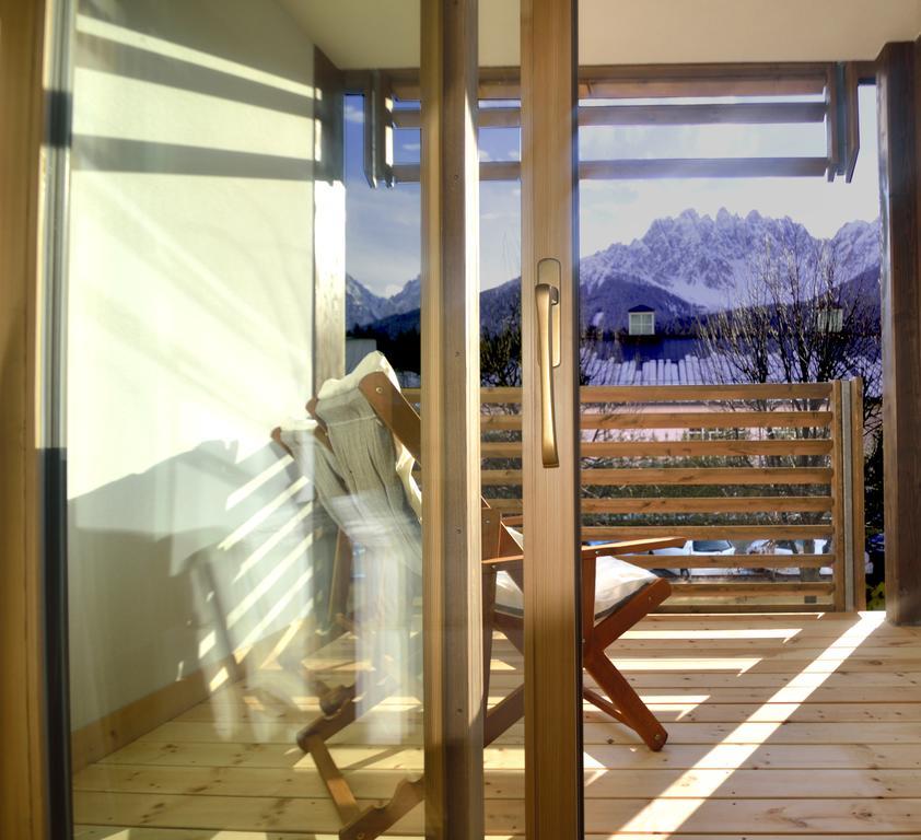 Residence Intica San Candido Szoba fotó