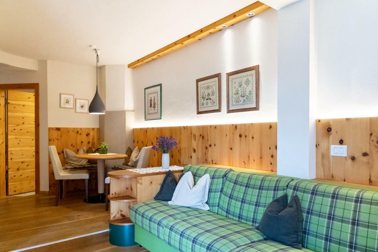 Residence Intica San Candido Kültér fotó