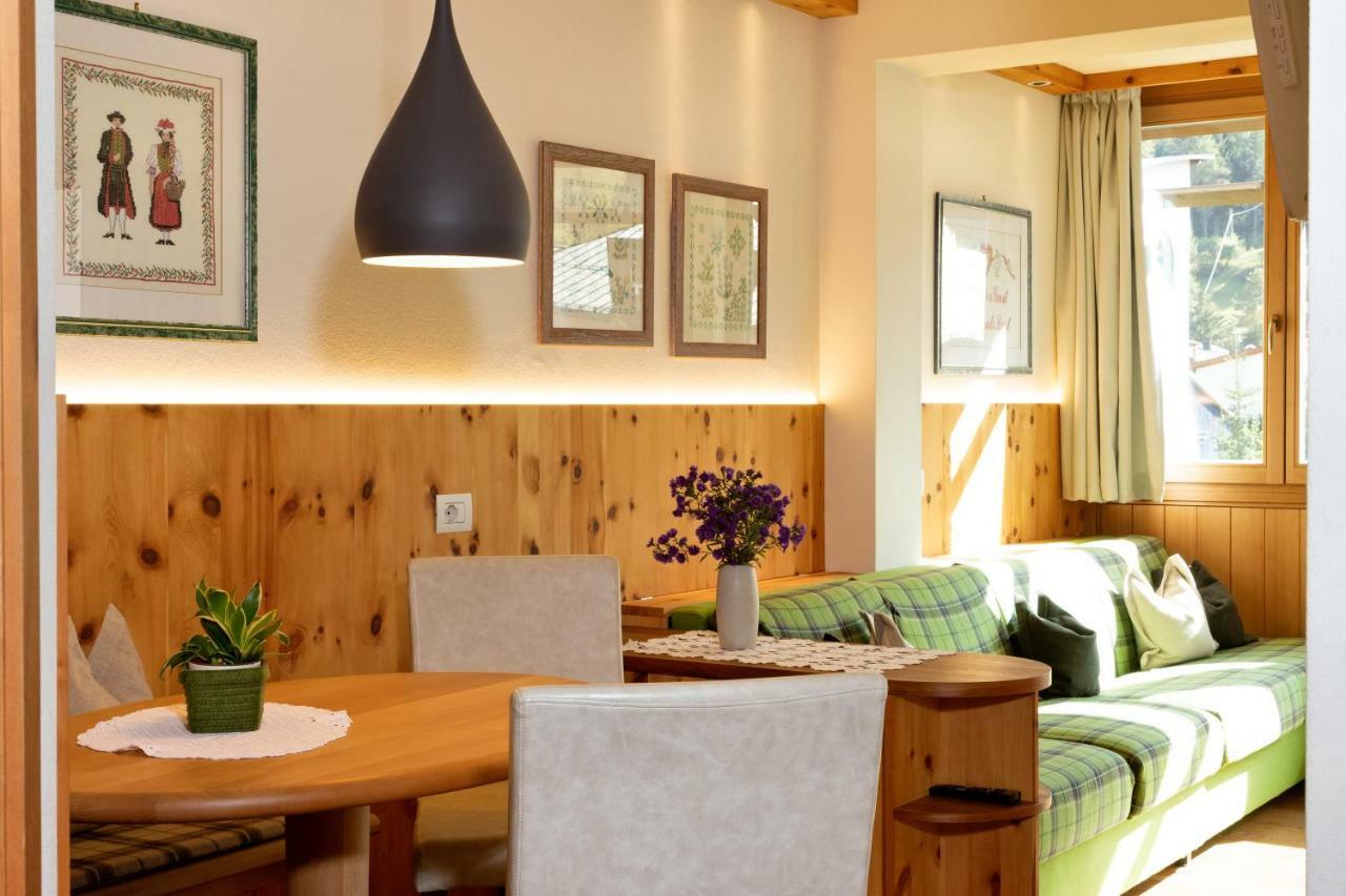Residence Intica San Candido Kültér fotó