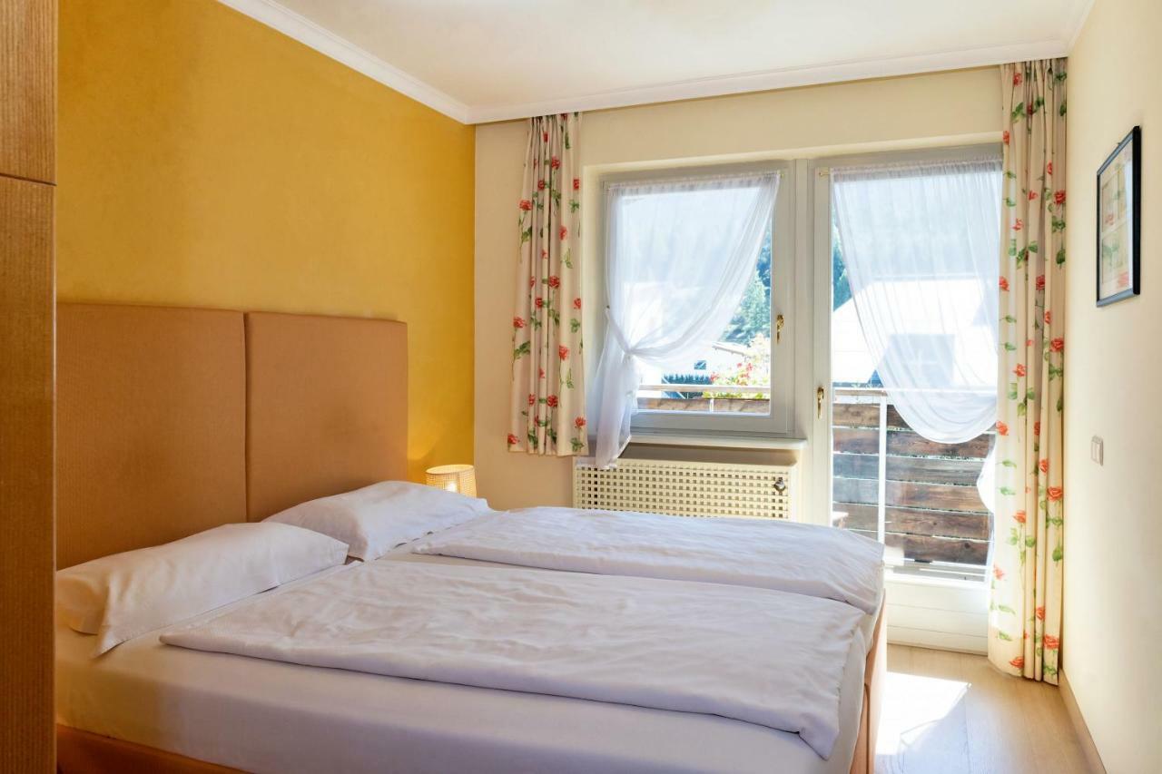 Residence Intica San Candido Kültér fotó